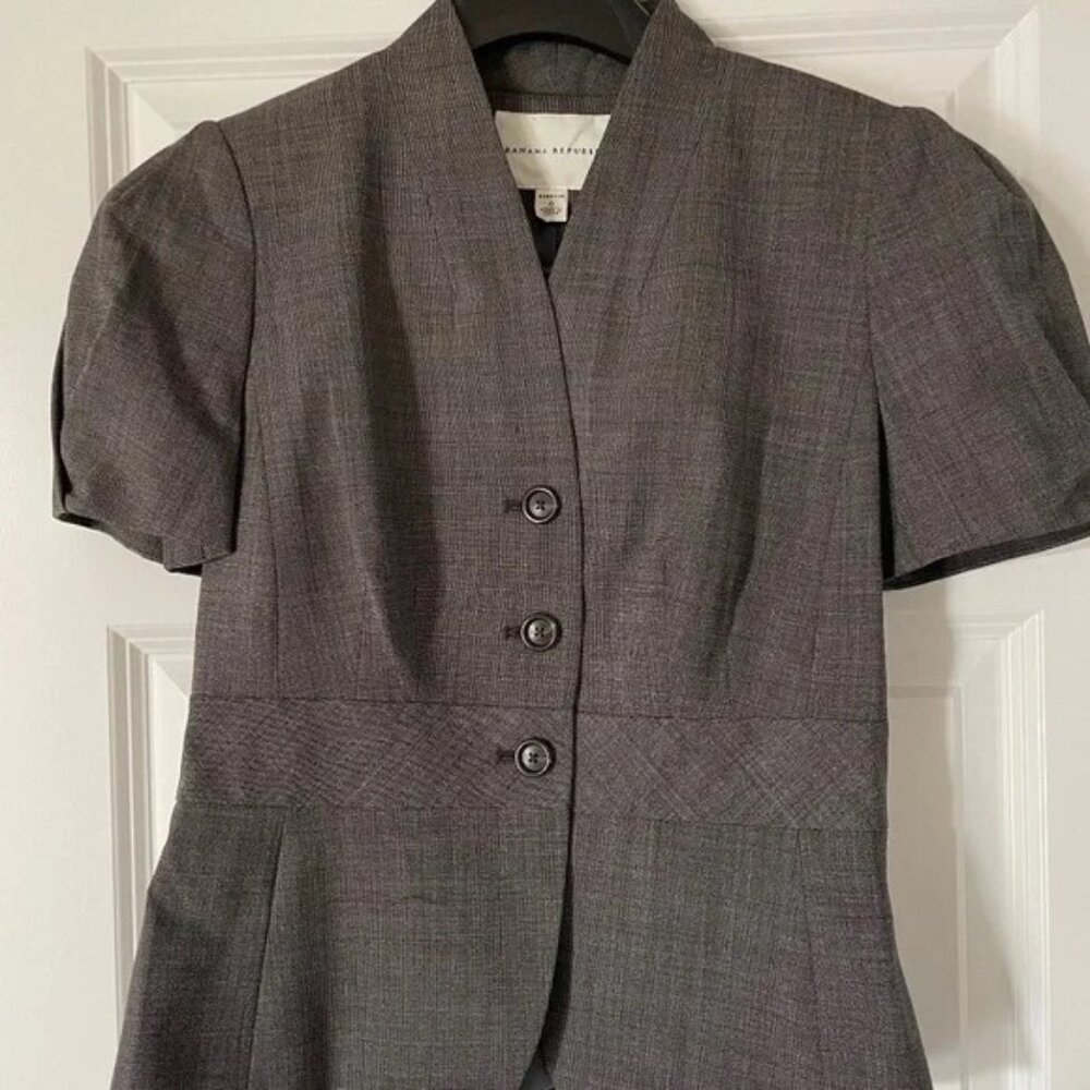 NWT Banana Republic short sleeve suit blazer size 0